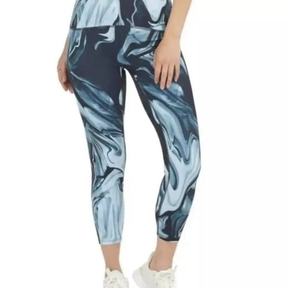 NWT‎ SPANX Booty Boost 7/8 Printed Marble Leggings 50244R Marbled Size 2X